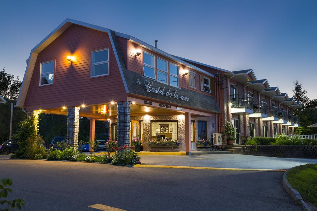 Hotel-Motel Castel De La Mer La Malbaie Buitenkant foto