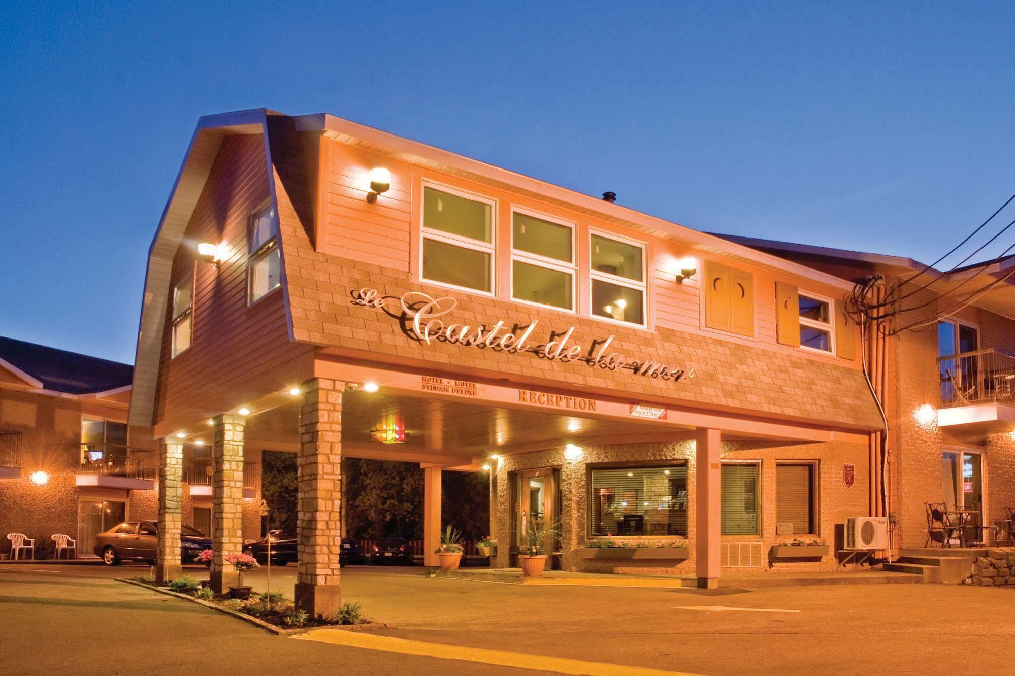 Hotel-Motel Castel De La Mer La Malbaie Buitenkant foto